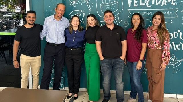 Foto reunião hubpme - como fazer mais negócios em 2025